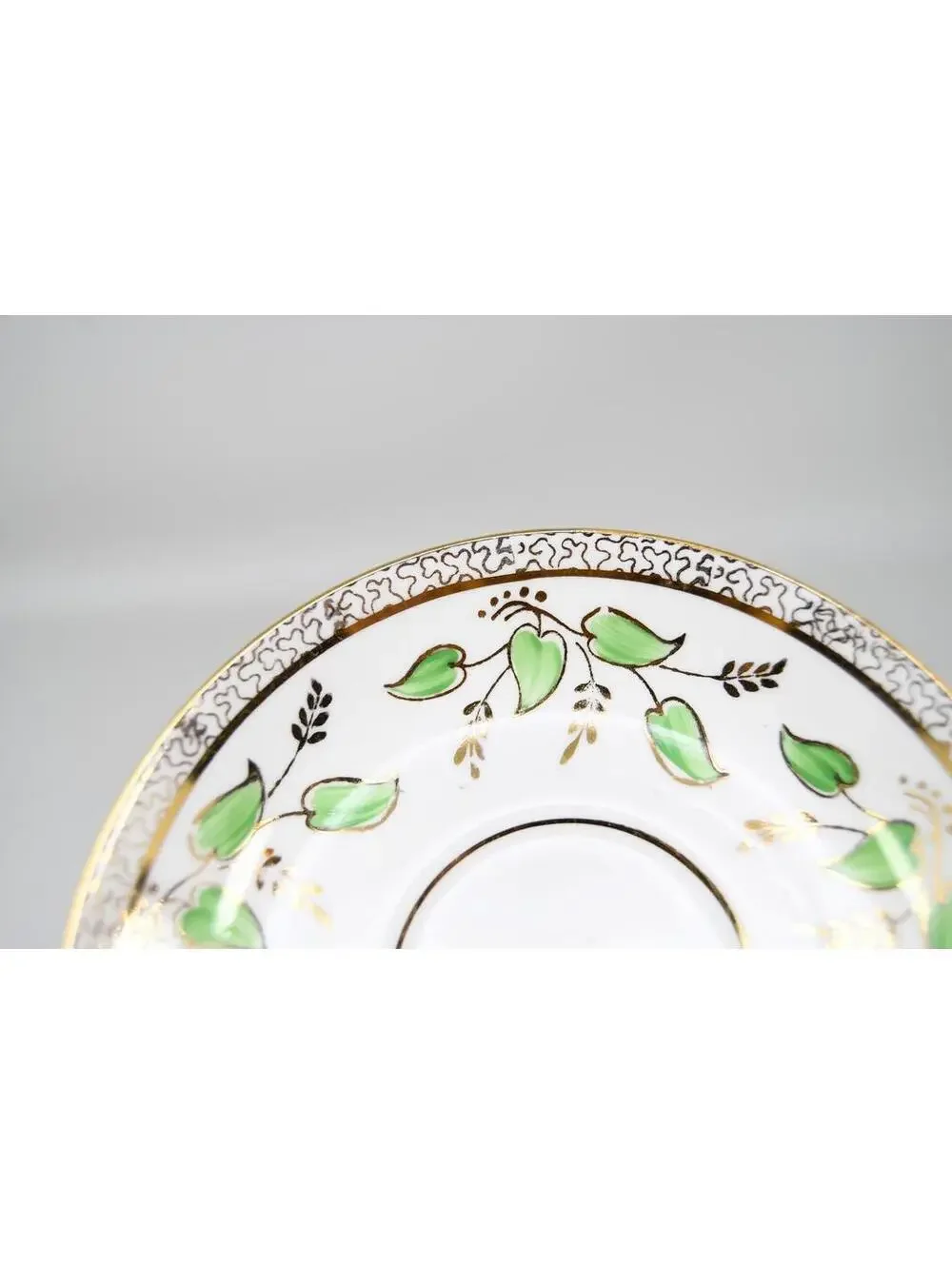 Phoenix Bone China Teacup & Saucer Gold Green Leaf Floral Vintage 1940s England
